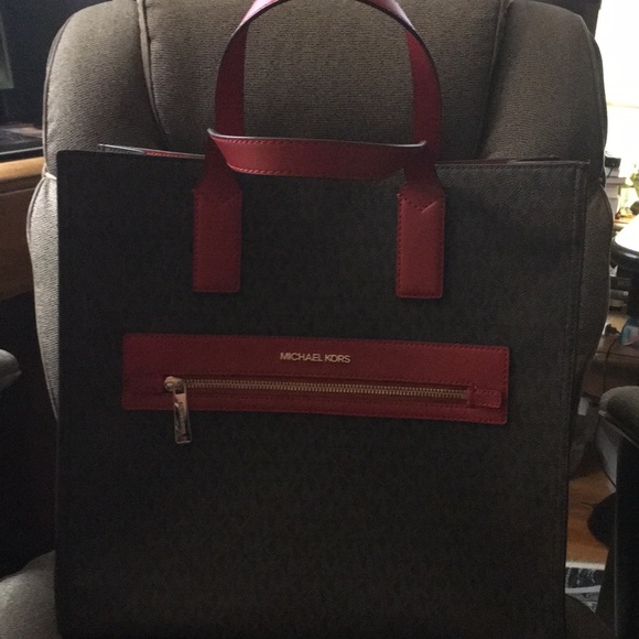 Michael Kors Handbags - New Michael Kors Kenly bag